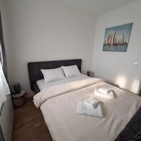 Doveja Apartment *